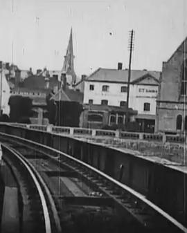 巴恩斯特珀尔——火车头前的风景 View from an Engine Front - Barnstaple
