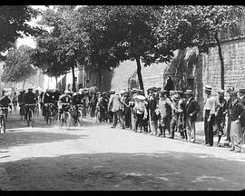 别墅旁骑车 Le chalet du cycle