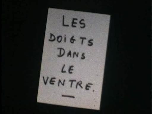 肚皮上的手指 Les doigts dans le ventre