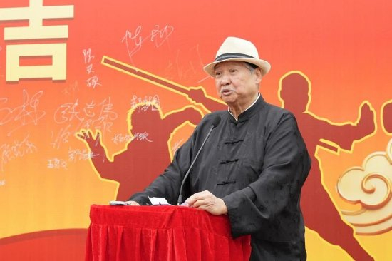 洪金宝
